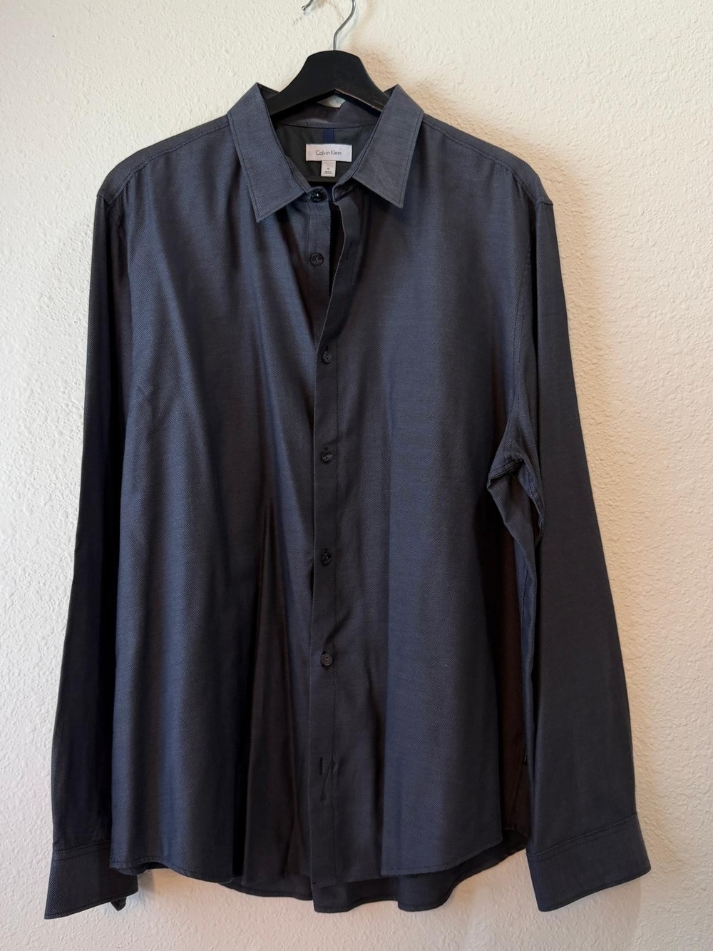 Calvin Klein Men's Charcoal Textured Button-Up Shirt